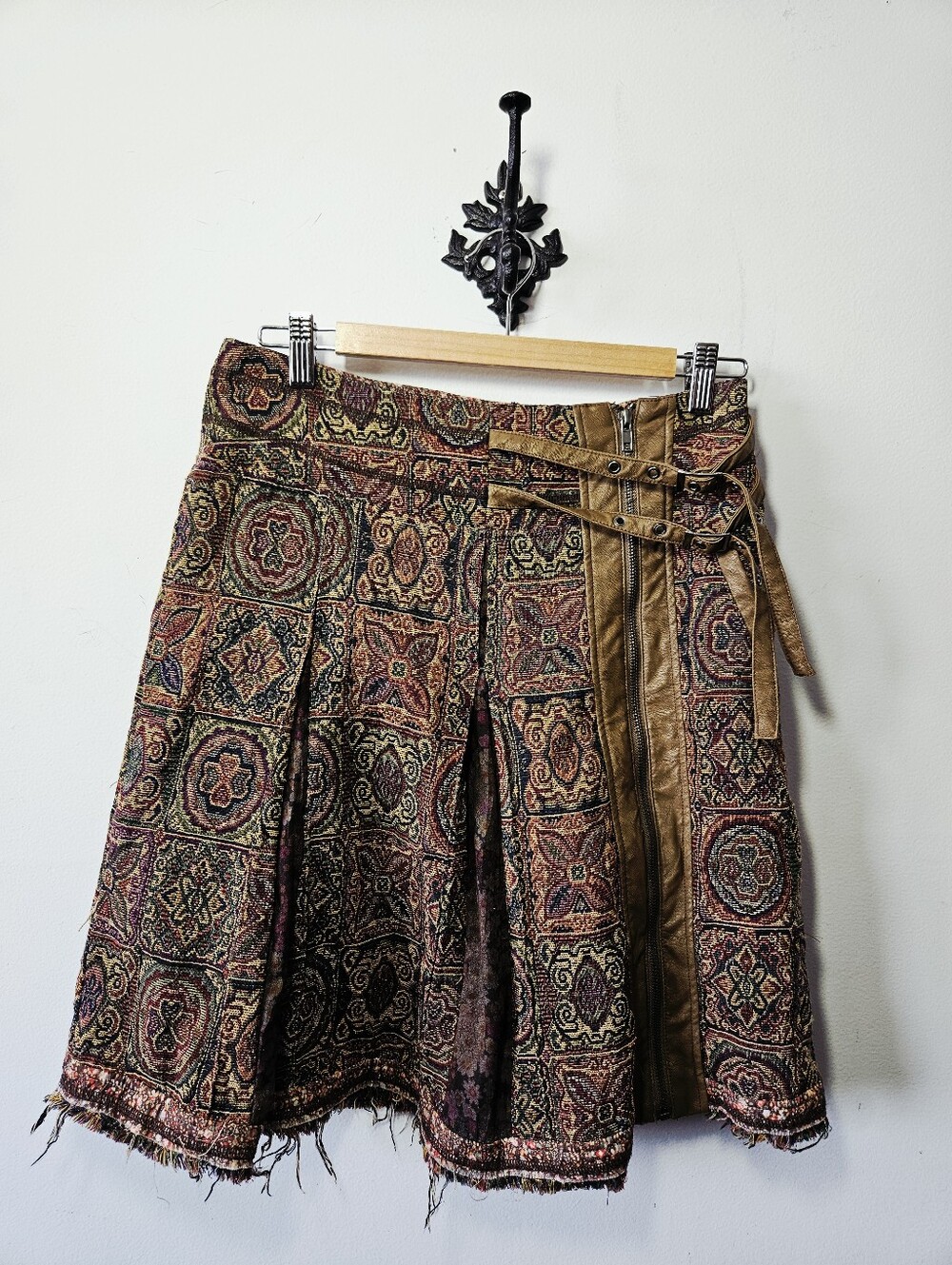 We Are What We Love Tapestry Boho Skirt Size  38 US M Paisley Western Frayed Hem - Picture 2 of 5